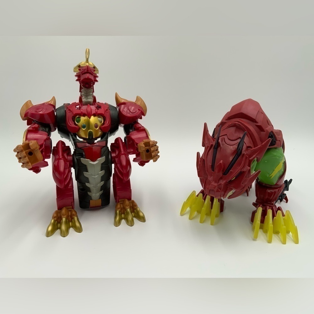 Bakugan Dragonoid Infinity Transforming Figure(No Wings)  & He-Man Battle Cat